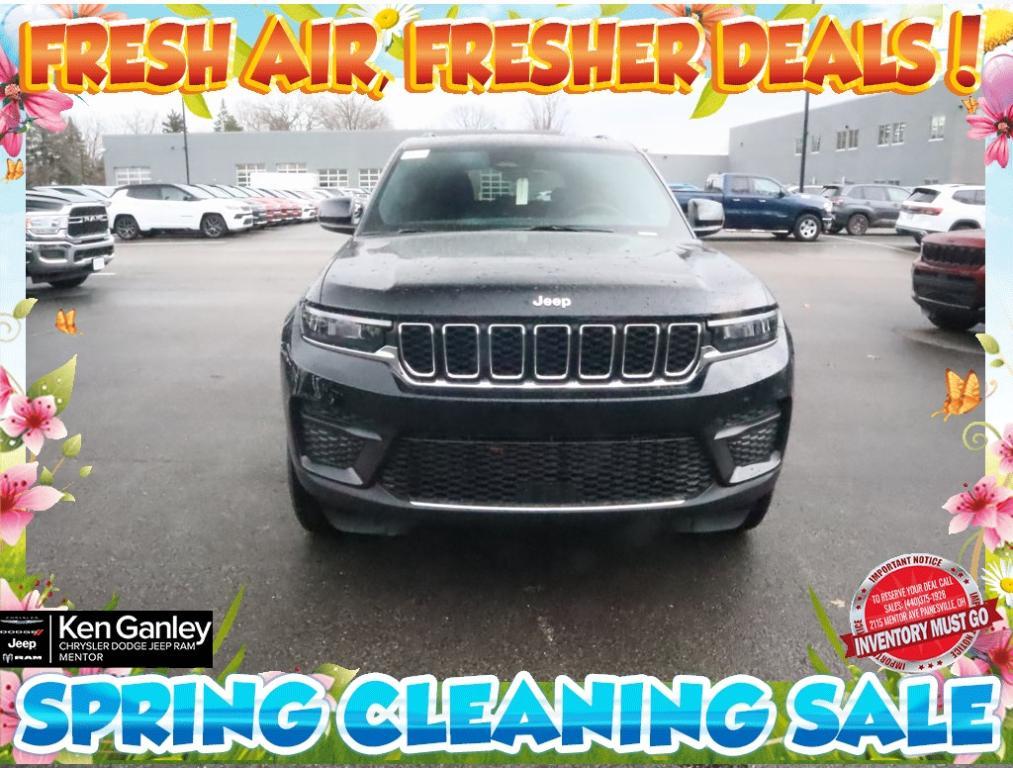 new 2025 Jeep Grand Cherokee car, priced at $43,970