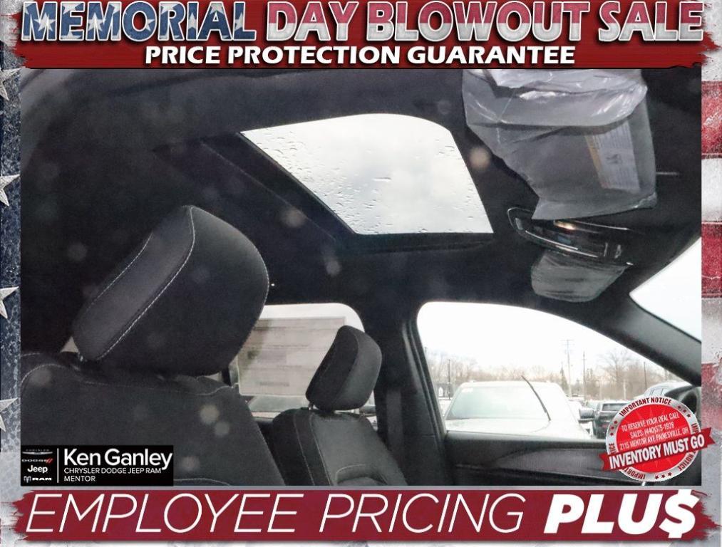 new 2025 Jeep Grand Cherokee car, priced at $38,614