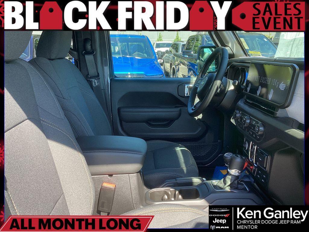 new 2025 Jeep Wrangler car, priced at $51,170