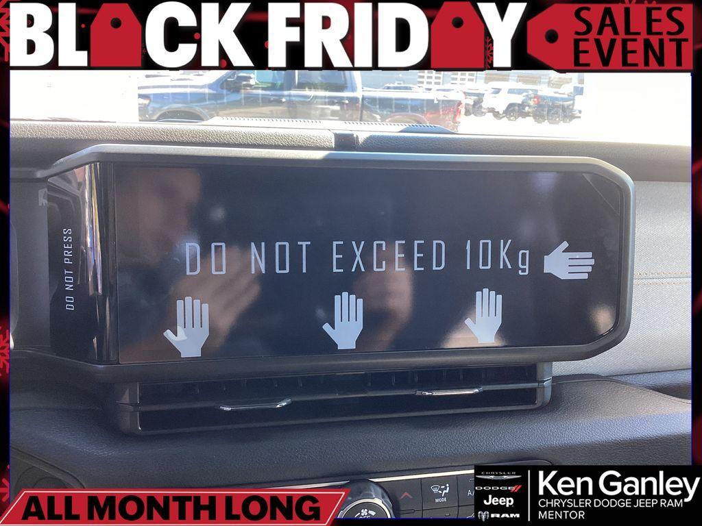 new 2025 Jeep Wrangler car, priced at $51,170