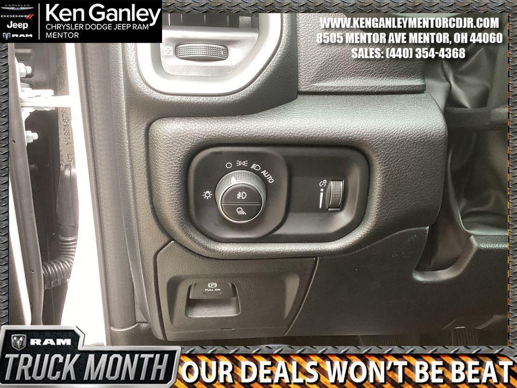 new 2025 Ram 1500 car, priced at $40,006