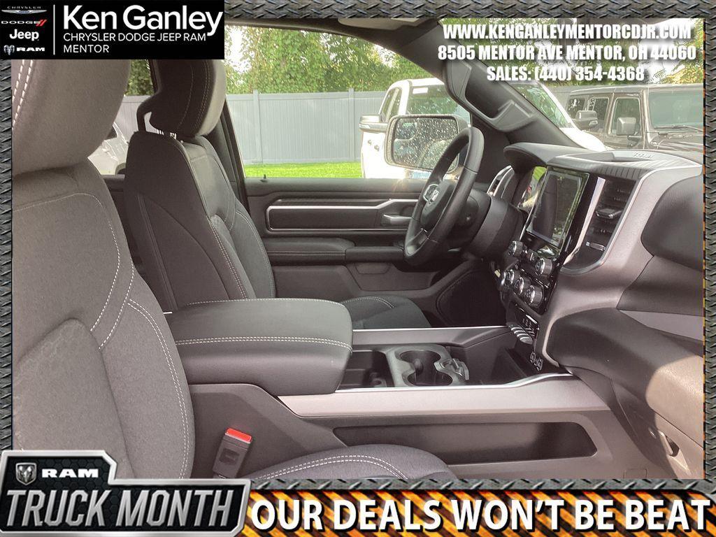 new 2025 Ram 1500 car, priced at $40,006