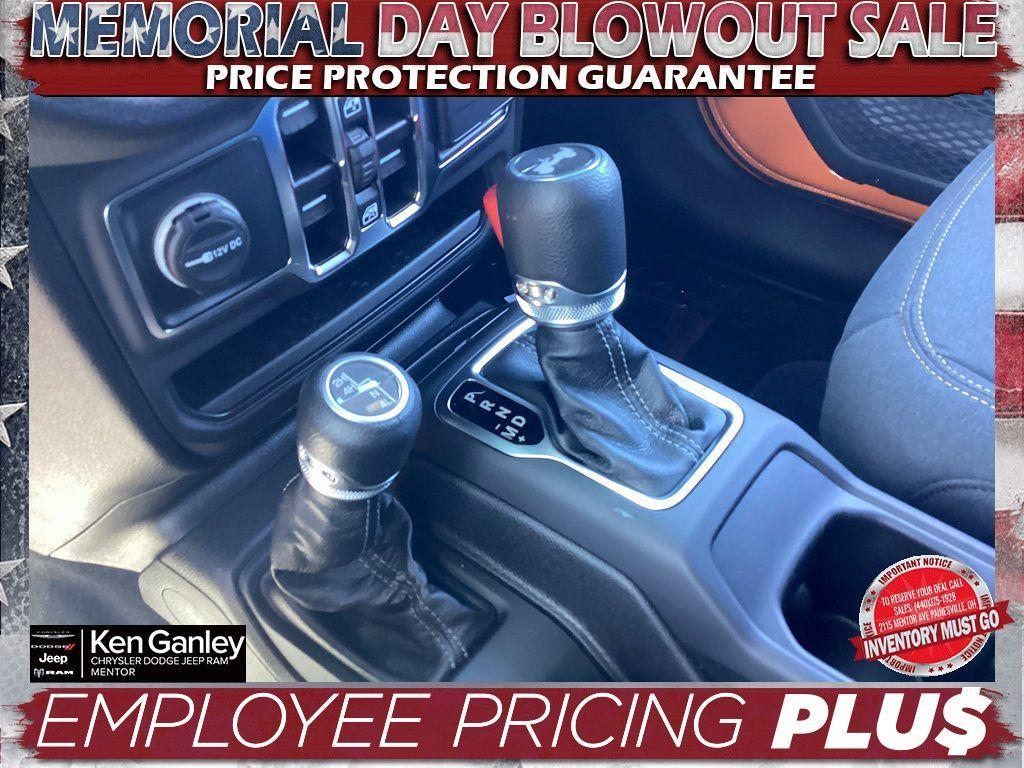 new 2025 Jeep Wrangler car, priced at $46,888