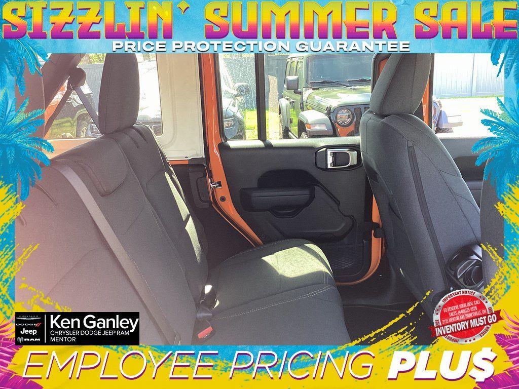 new 2025 Jeep Wrangler car, priced at $46,688