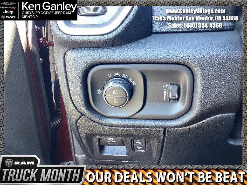 new 2025 Ram 1500 car, priced at $48,353