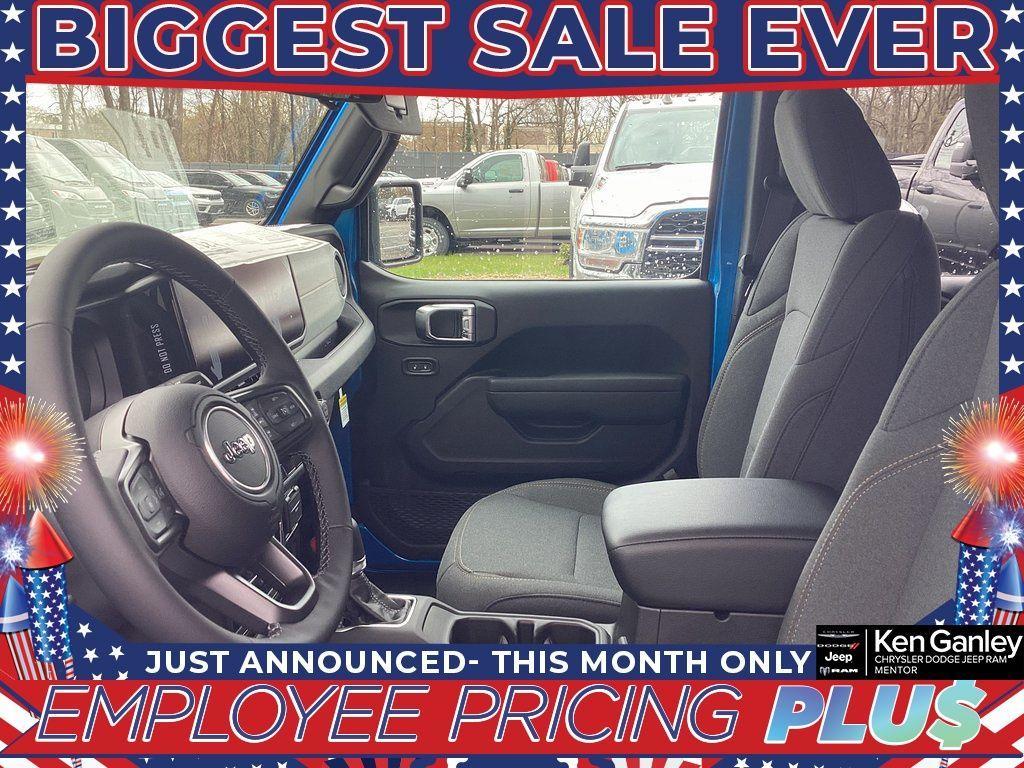 new 2025 Jeep Wrangler car, priced at $44,188