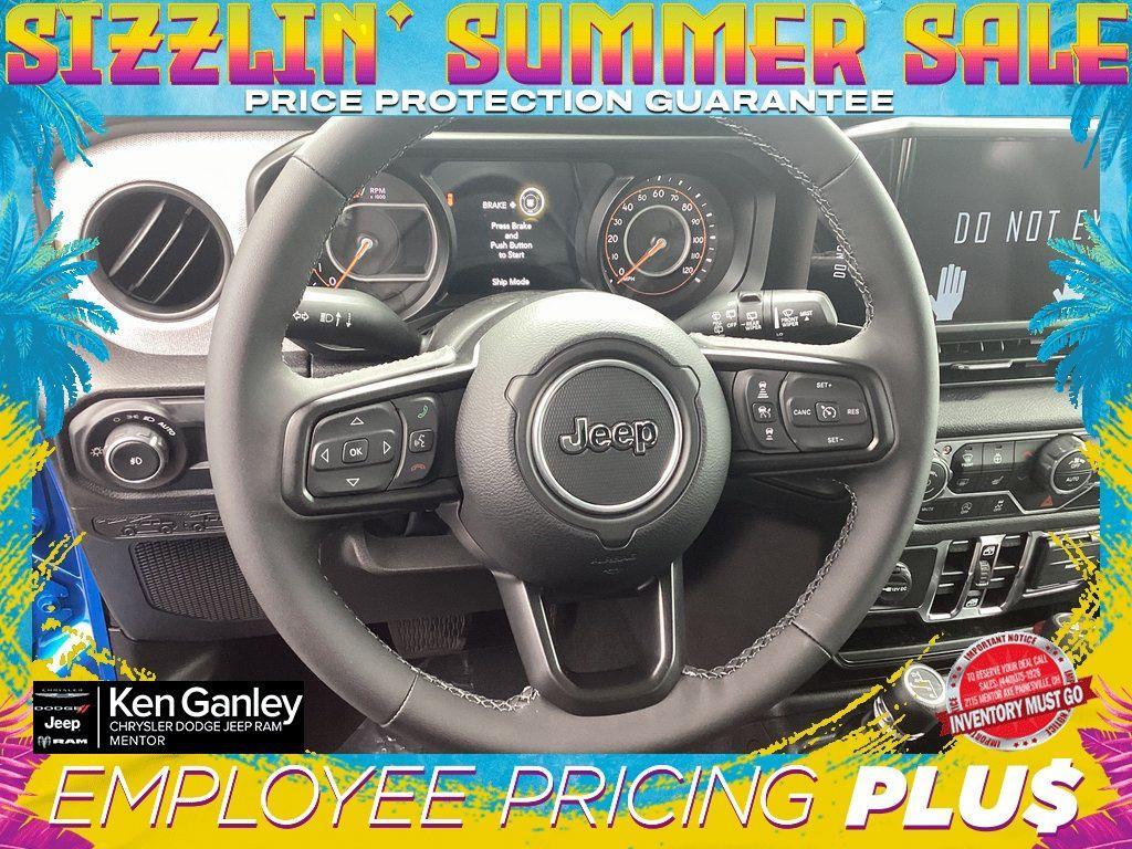 new 2025 Jeep Wrangler car, priced at $44,188