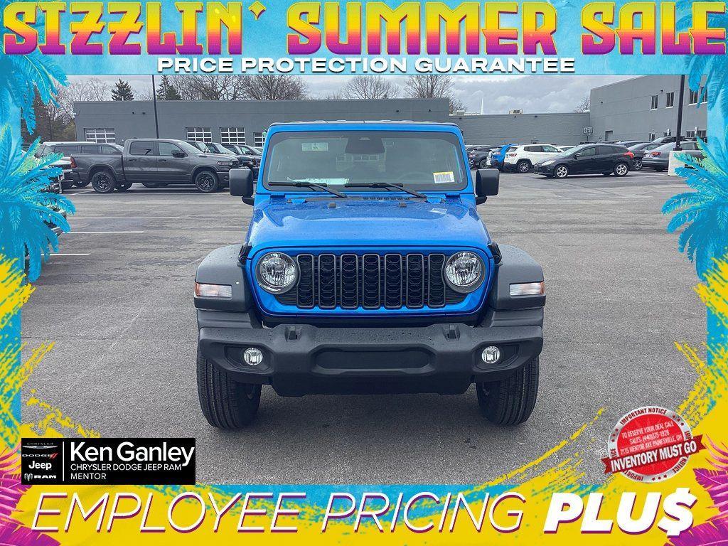 new 2025 Jeep Wrangler car, priced at $44,188
