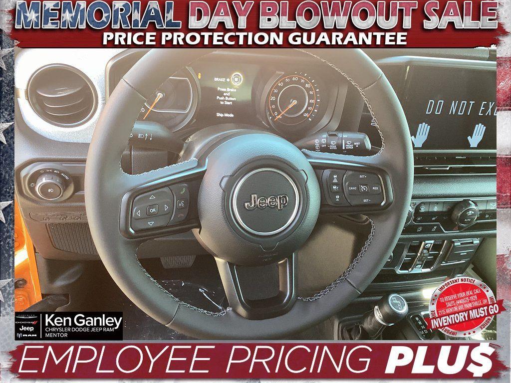 new 2025 Jeep Wrangler car, priced at $51,703