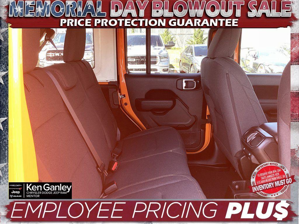 new 2025 Jeep Wrangler car, priced at $51,703