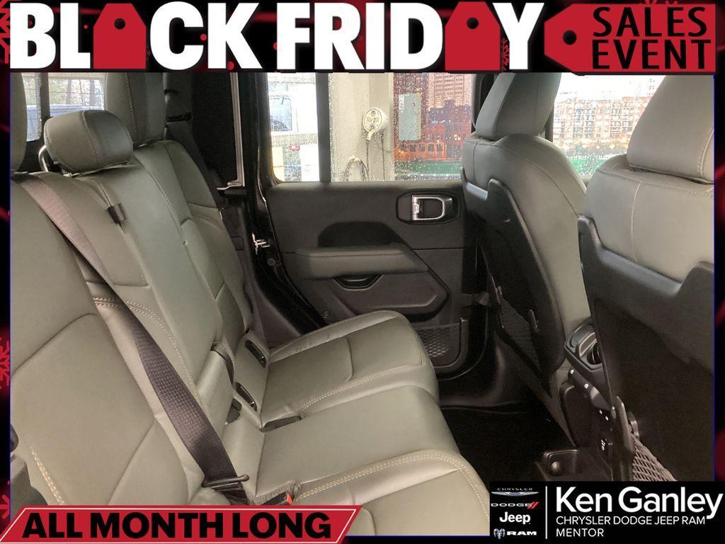 new 2026 Jeep Gladiator car, priced at $61,435