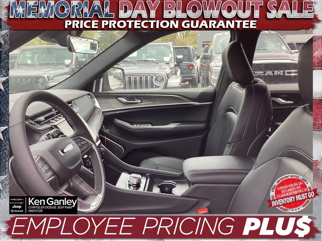 new 2025 Jeep Grand Cherokee 4xe car, priced at $57,673