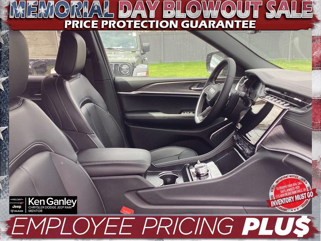 new 2025 Jeep Grand Cherokee 4xe car, priced at $57,673