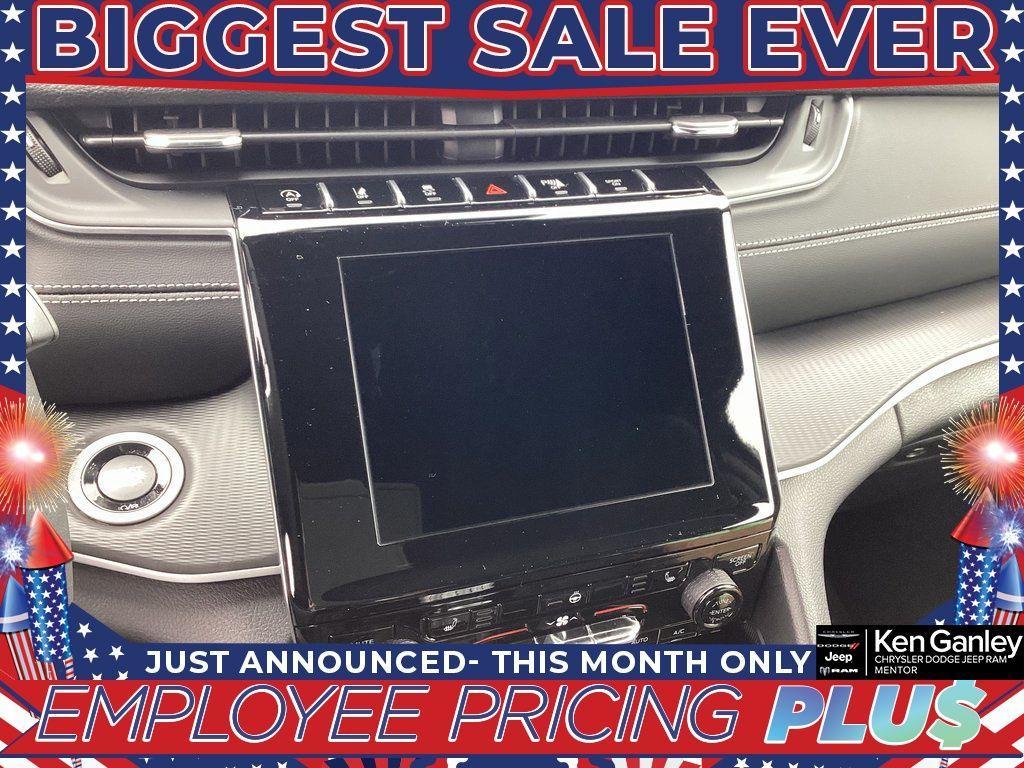 new 2025 Jeep Grand Cherokee L car, priced at $41,720
