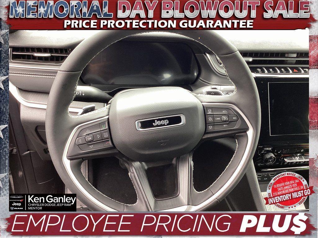 new 2025 Jeep Grand Cherokee L car, priced at $41,720