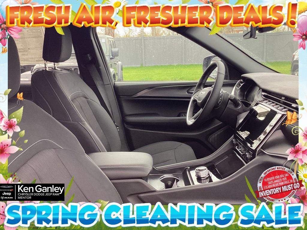 new 2025 Jeep Grand Cherokee L car, priced at $44,566