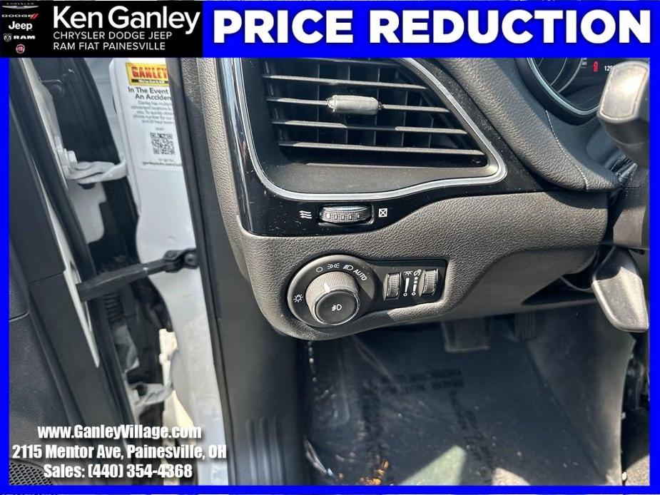 used 2019 Jeep Cherokee car, priced at $14,600