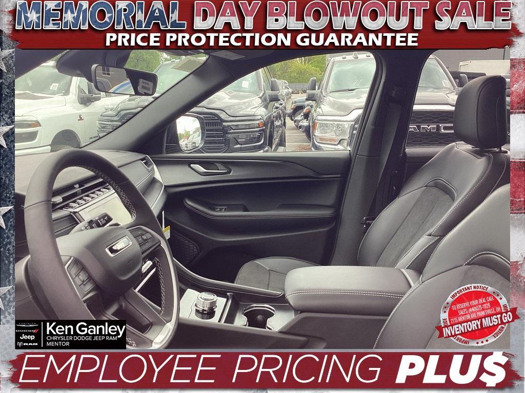 new 2025 Jeep Grand Cherokee L car, priced at $43,852