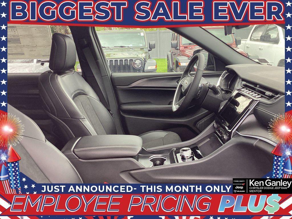 new 2025 Jeep Grand Cherokee L car, priced at $43,452
