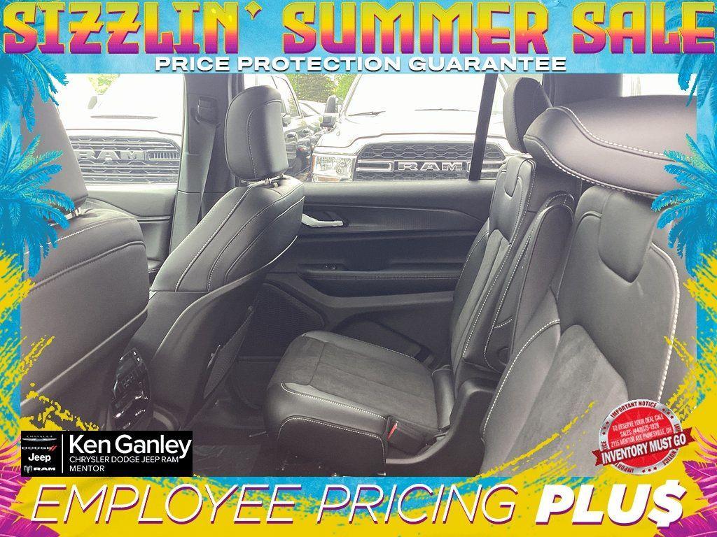 new 2025 Jeep Grand Cherokee L car, priced at $43,452