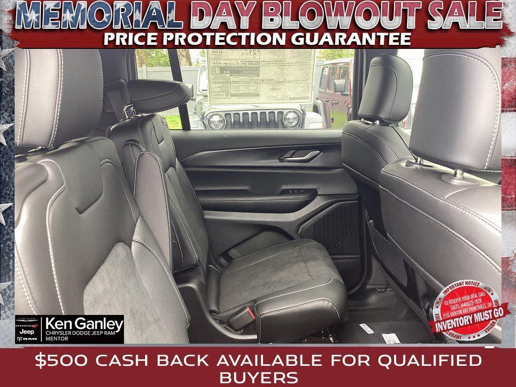 new 2025 Jeep Grand Cherokee L car, priced at $43,452