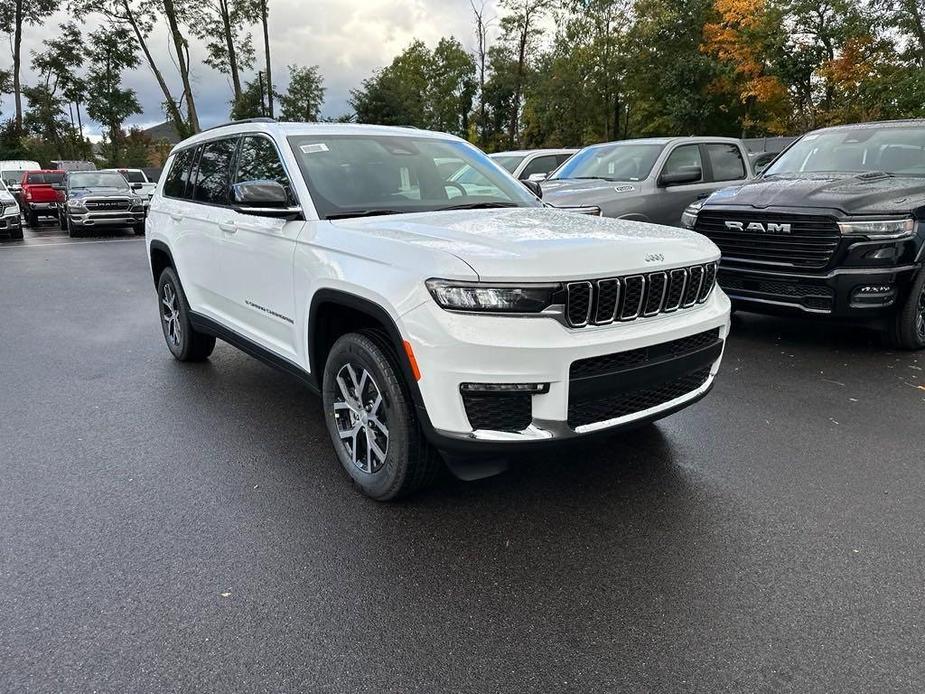 new 2025 Jeep Grand Cherokee L car, priced at $49,815