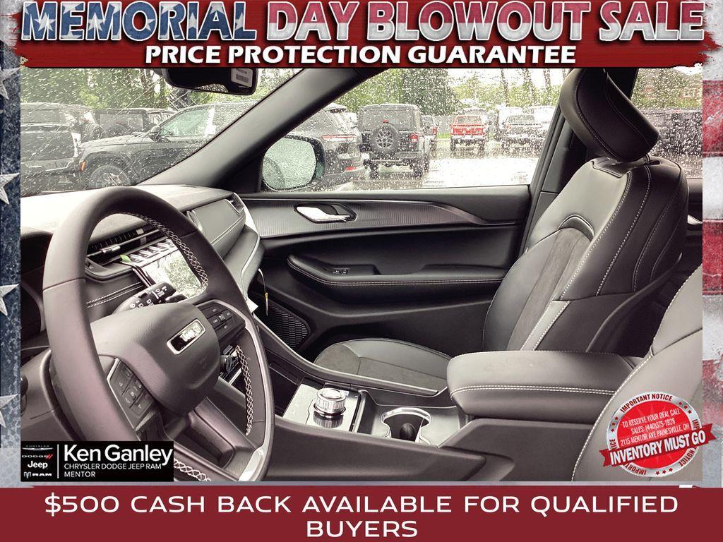 new 2025 Jeep Grand Cherokee L car, priced at $43,452