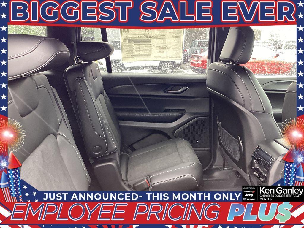 new 2025 Jeep Grand Cherokee L car, priced at $43,452