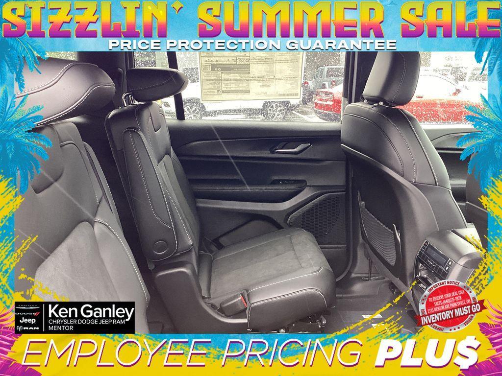 new 2025 Jeep Grand Cherokee L car, priced at $43,452
