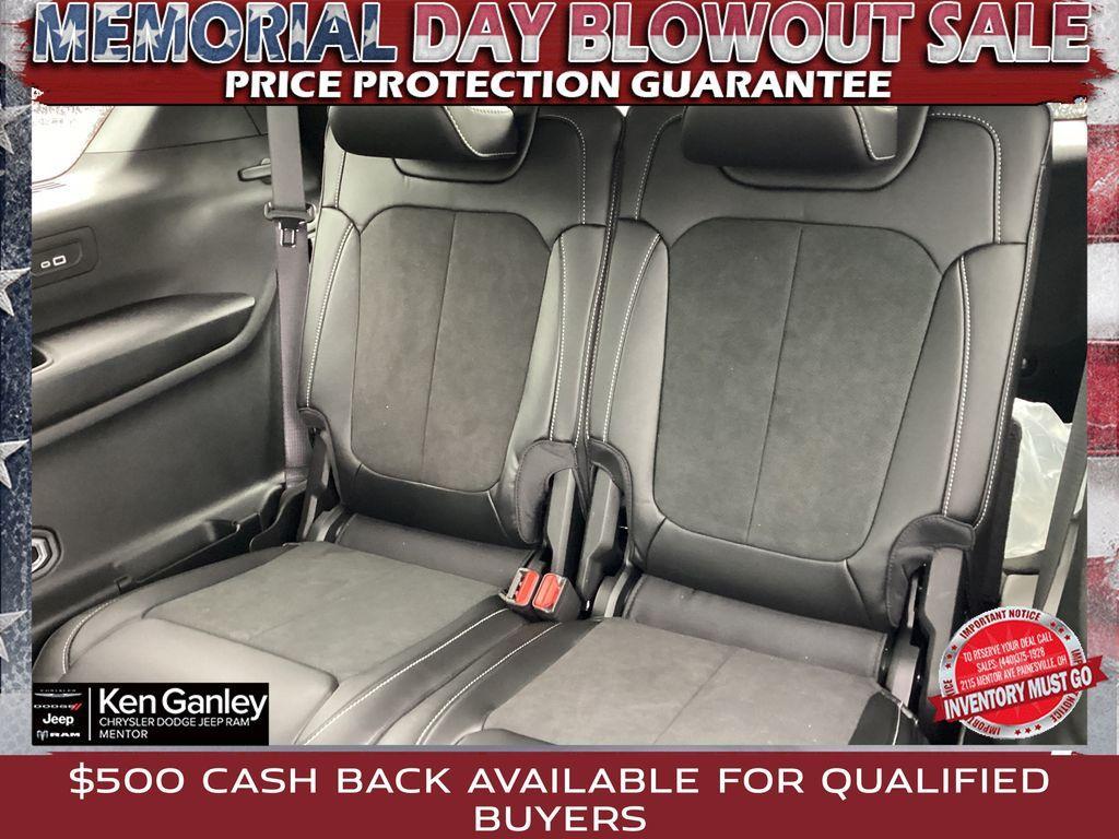 new 2025 Jeep Grand Cherokee L car, priced at $43,452