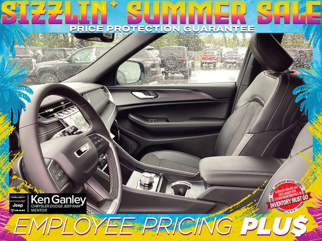 new 2025 Jeep Grand Cherokee L car, priced at $43,452