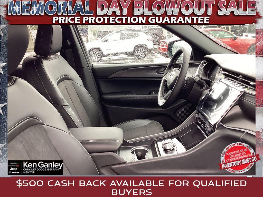 new 2025 Jeep Grand Cherokee L car, priced at $43,452