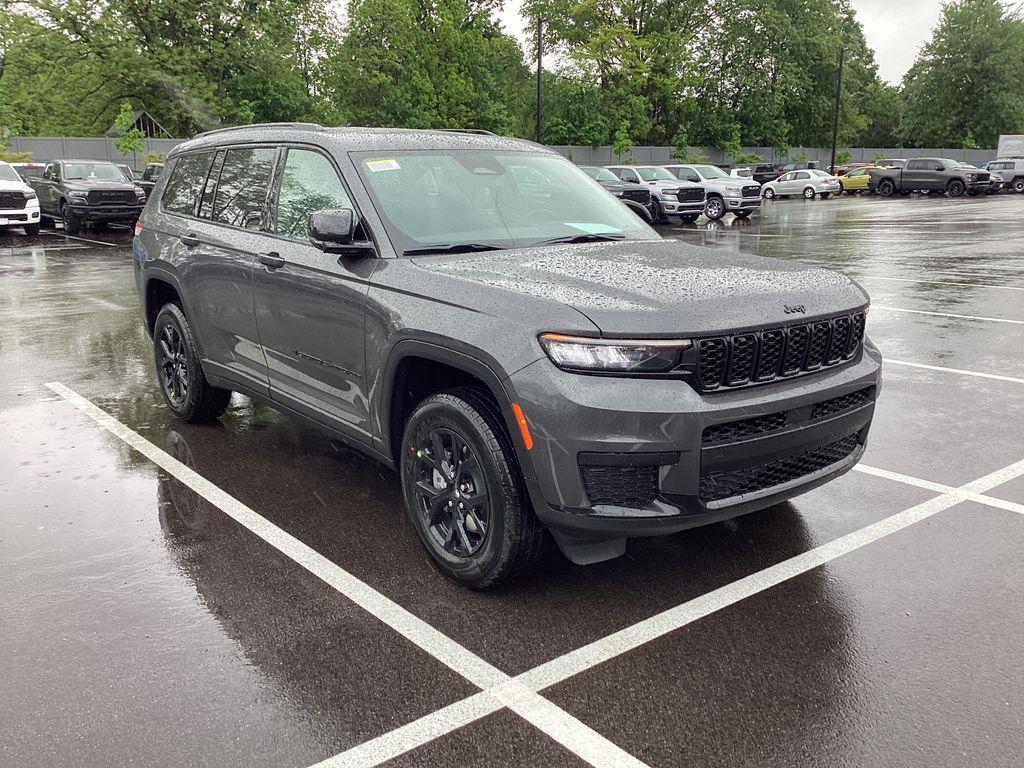 new 2025 Jeep Grand Cherokee L car, priced at $43,452