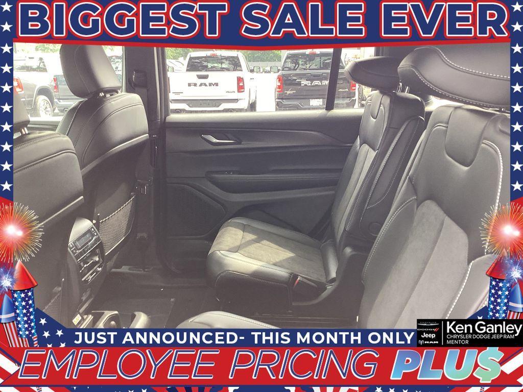 new 2025 Jeep Grand Cherokee L car, priced at $43,452