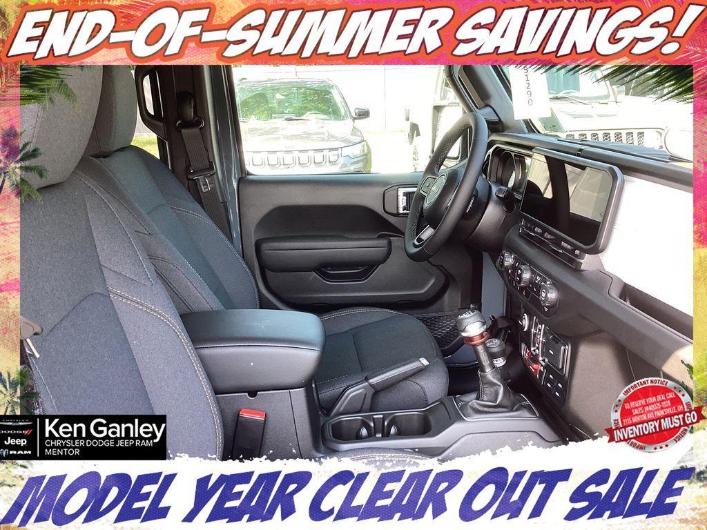 new 2025 Jeep Wrangler car, priced at $47,490