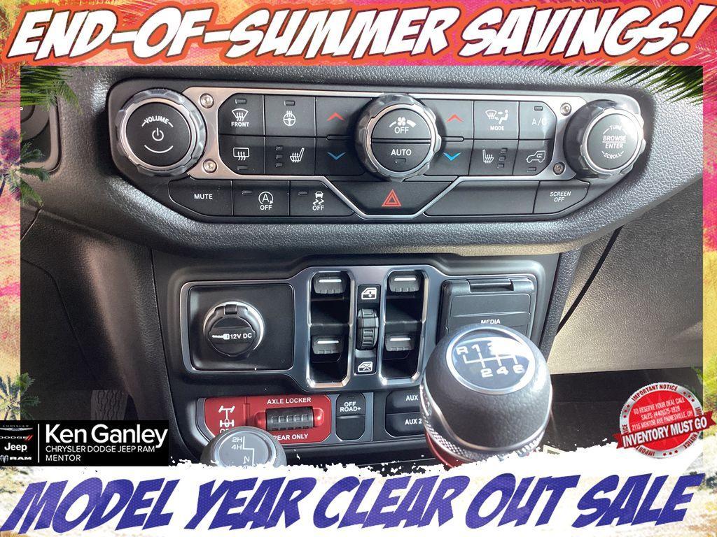 new 2025 Jeep Wrangler car, priced at $47,490