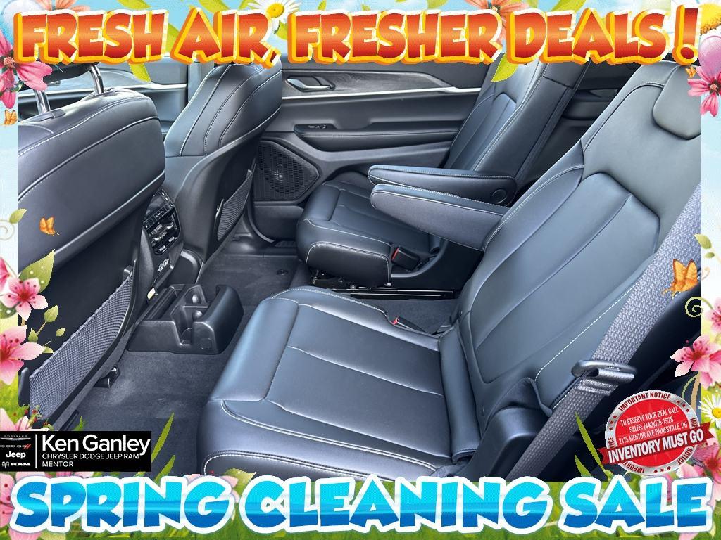 new 2025 Jeep Grand Cherokee L car, priced at $43,293