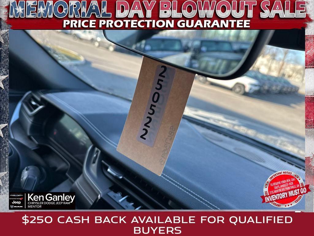 new 2025 Jeep Grand Cherokee L car, priced at $43,986