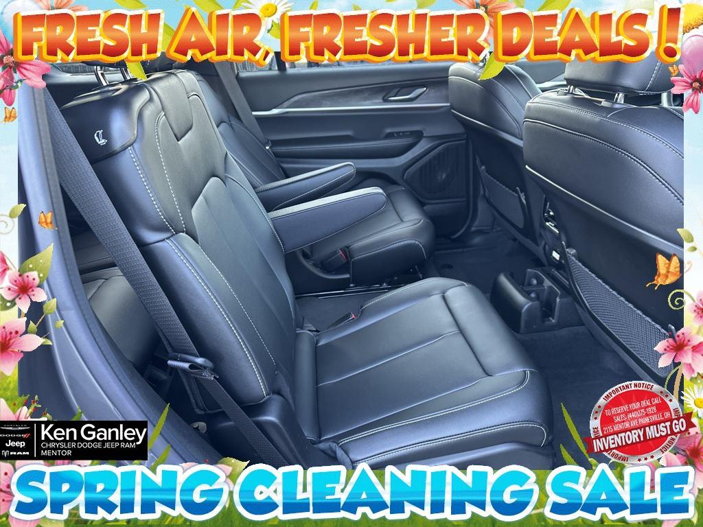 new 2025 Jeep Grand Cherokee L car, priced at $43,293