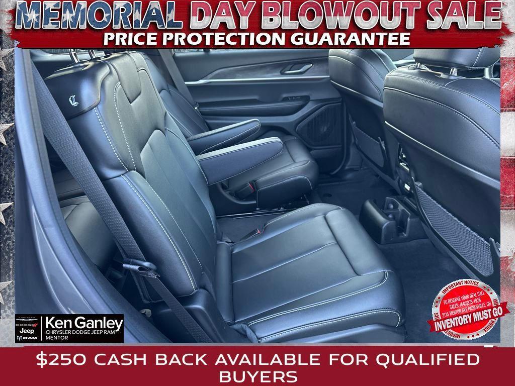 new 2025 Jeep Grand Cherokee L car, priced at $43,986