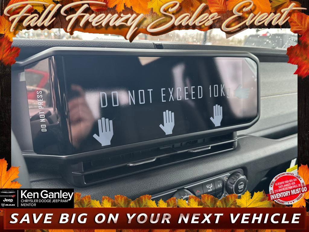 new 2025 Jeep Gladiator car, priced at $46,052