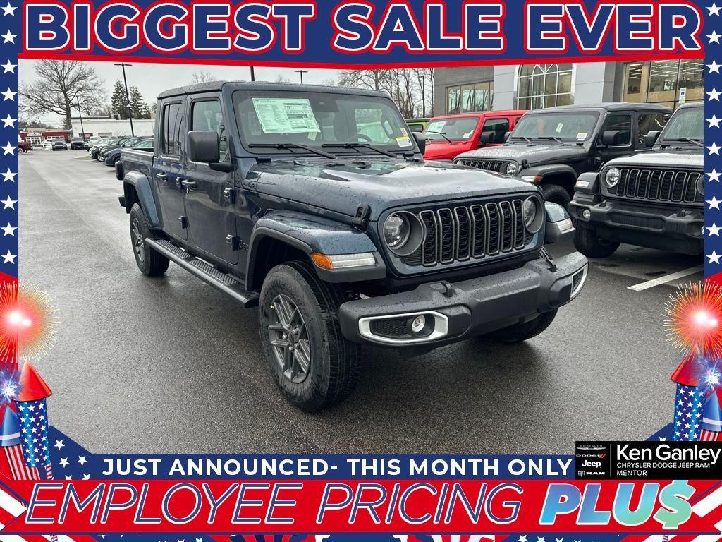 new 2025 Jeep Gladiator car, priced at $46,152