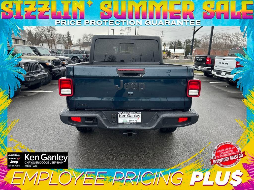 new 2025 Jeep Gladiator car, priced at $46,152
