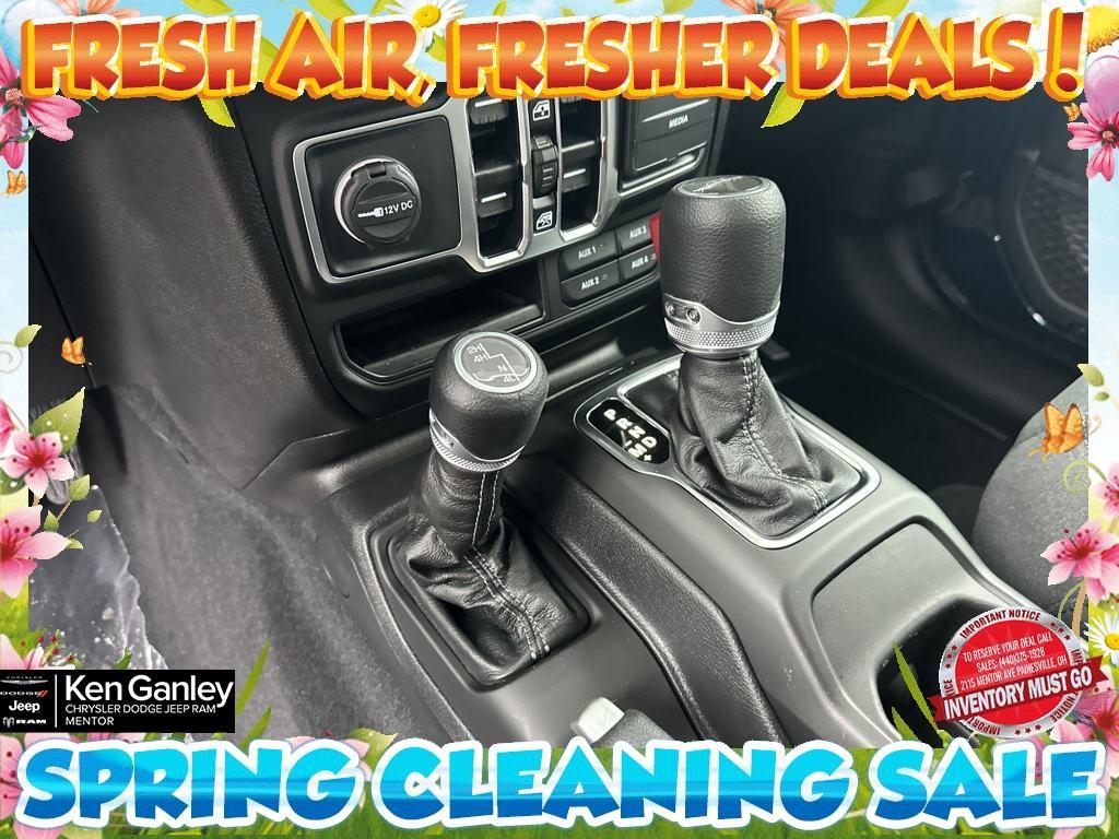 new 2025 Jeep Gladiator car, priced at $49,470