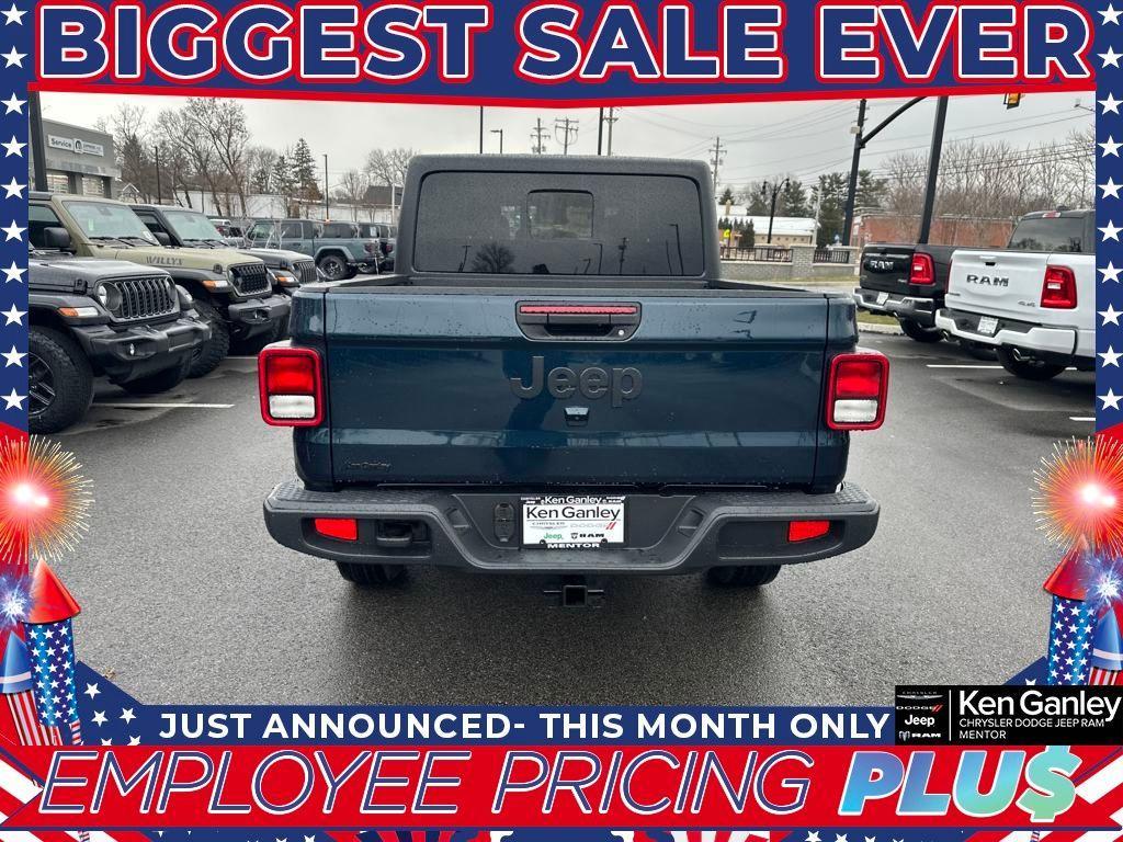 new 2025 Jeep Gladiator car, priced at $46,152