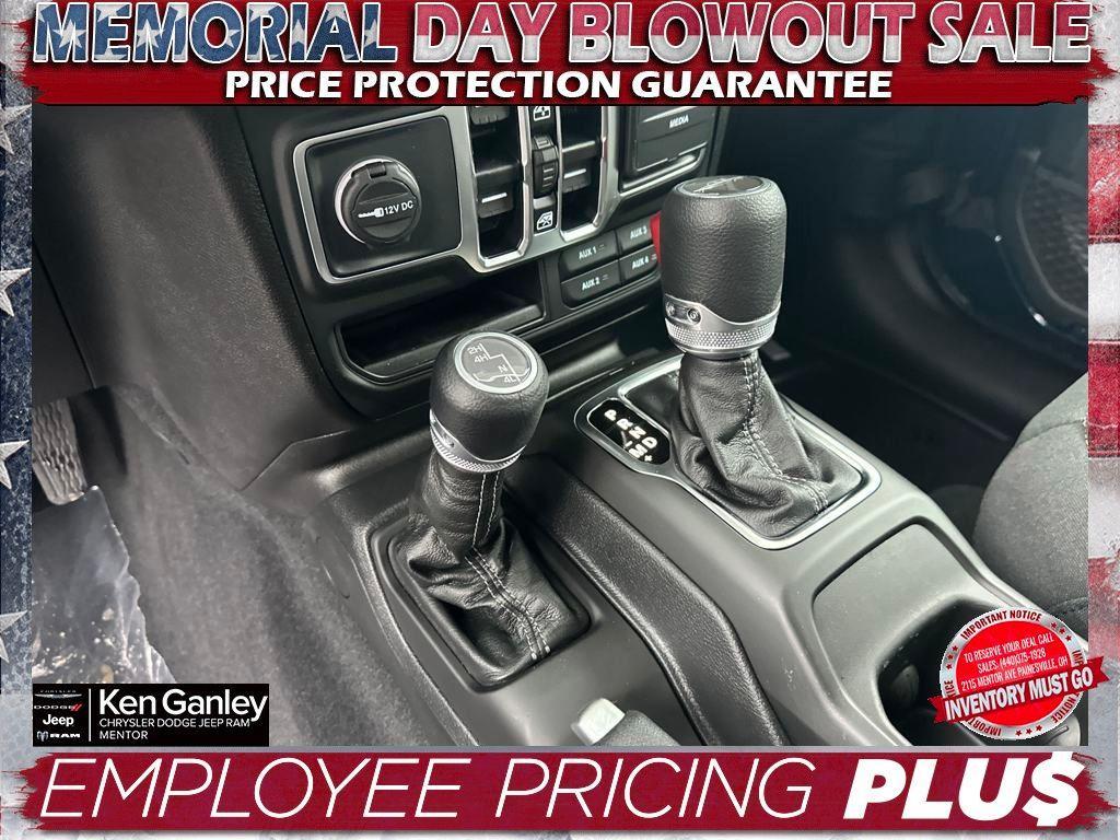 new 2025 Jeep Gladiator car, priced at $46,152