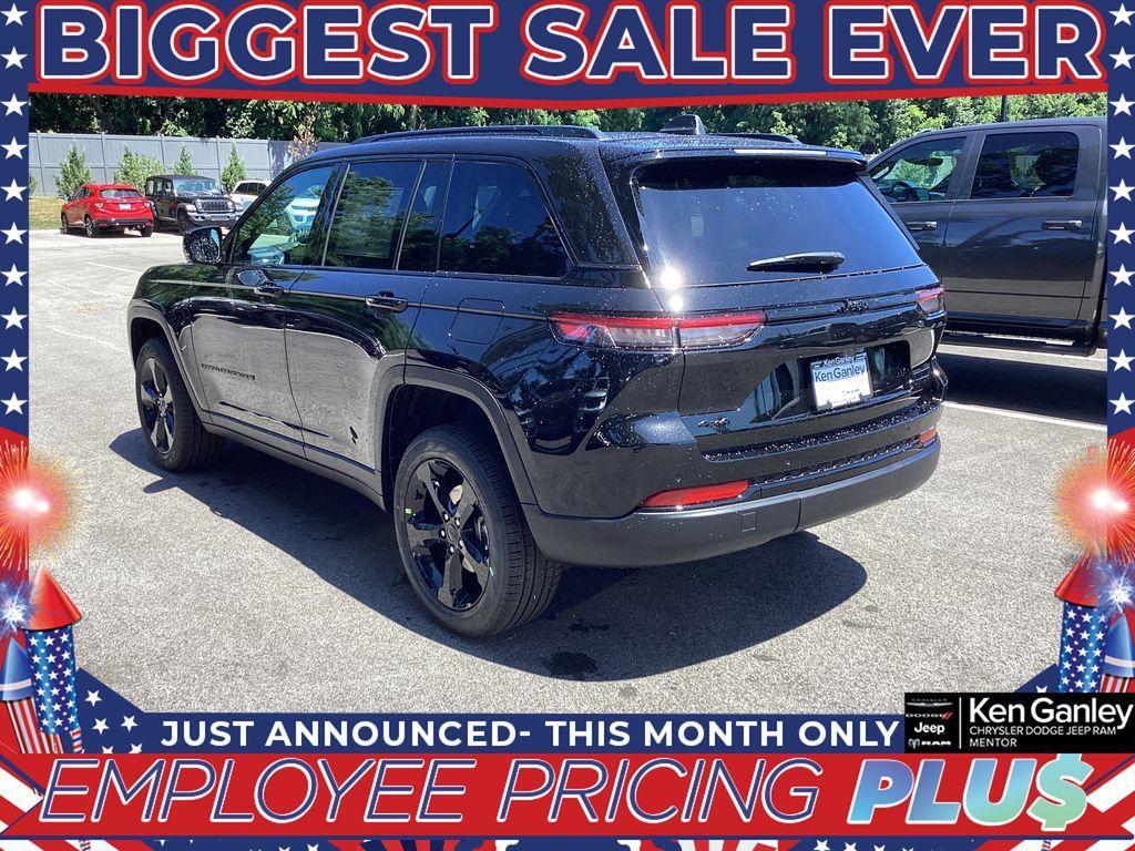new 2025 Jeep Grand Cherokee car, priced at $47,676