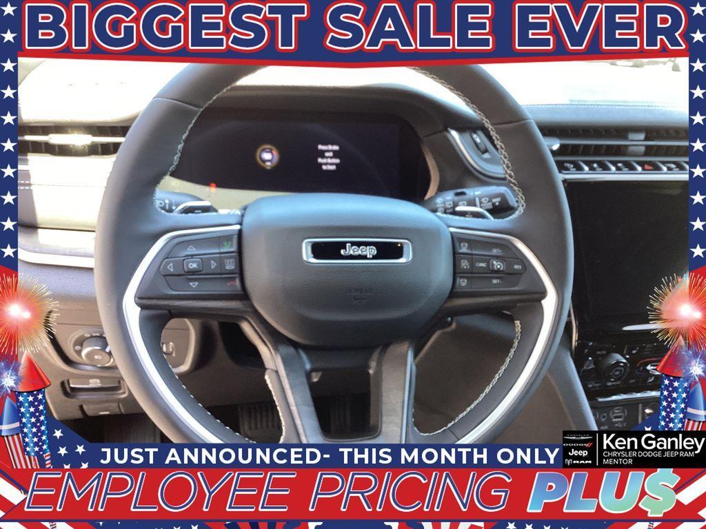 new 2025 Jeep Grand Cherokee car, priced at $47,676