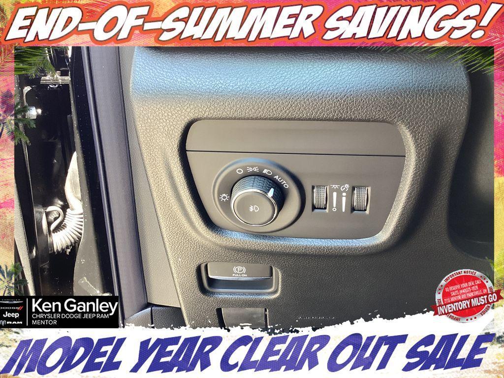 new 2025 Jeep Grand Cherokee car, priced at $46,576