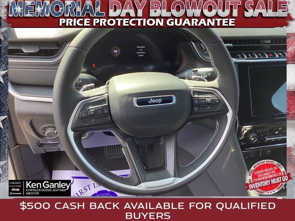 new 2025 Jeep Grand Cherokee car, priced at $38,814